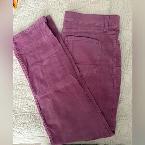 NWOT Corduroy St John’s Bay straight-leg ladies pants size 12 pink
